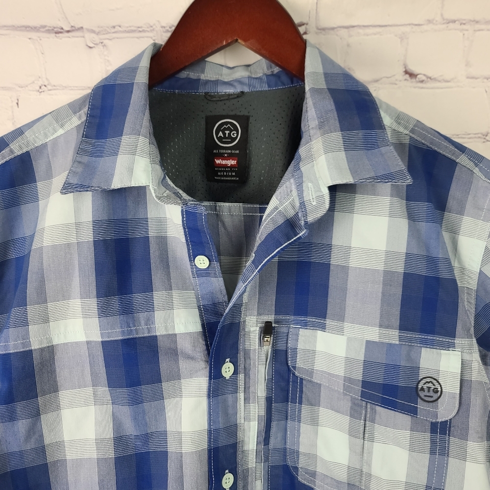 Wrangler ATG Reg Fit Med Men's  Blue Gray Check Shirt Sleeved
